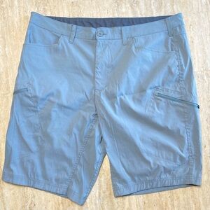 Eddie Bauer Shorts Mens 42  Outdoor Stretch 12" Inseam 6 Pocket Gorpcore Gray